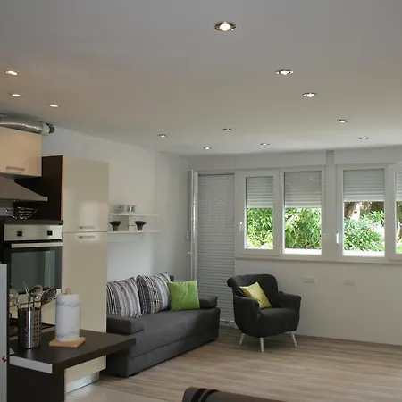 M2 Apartament